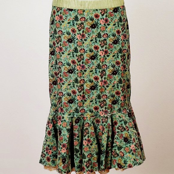 Free People Floral Wale corduroy High waist skirt with Ruffle and Lace . Size 6 - Picture 1 of 7